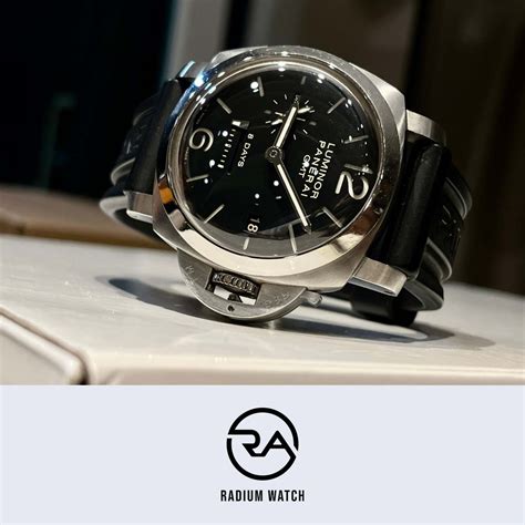 panerai 233 plan glass|Panerai luminor gmt.